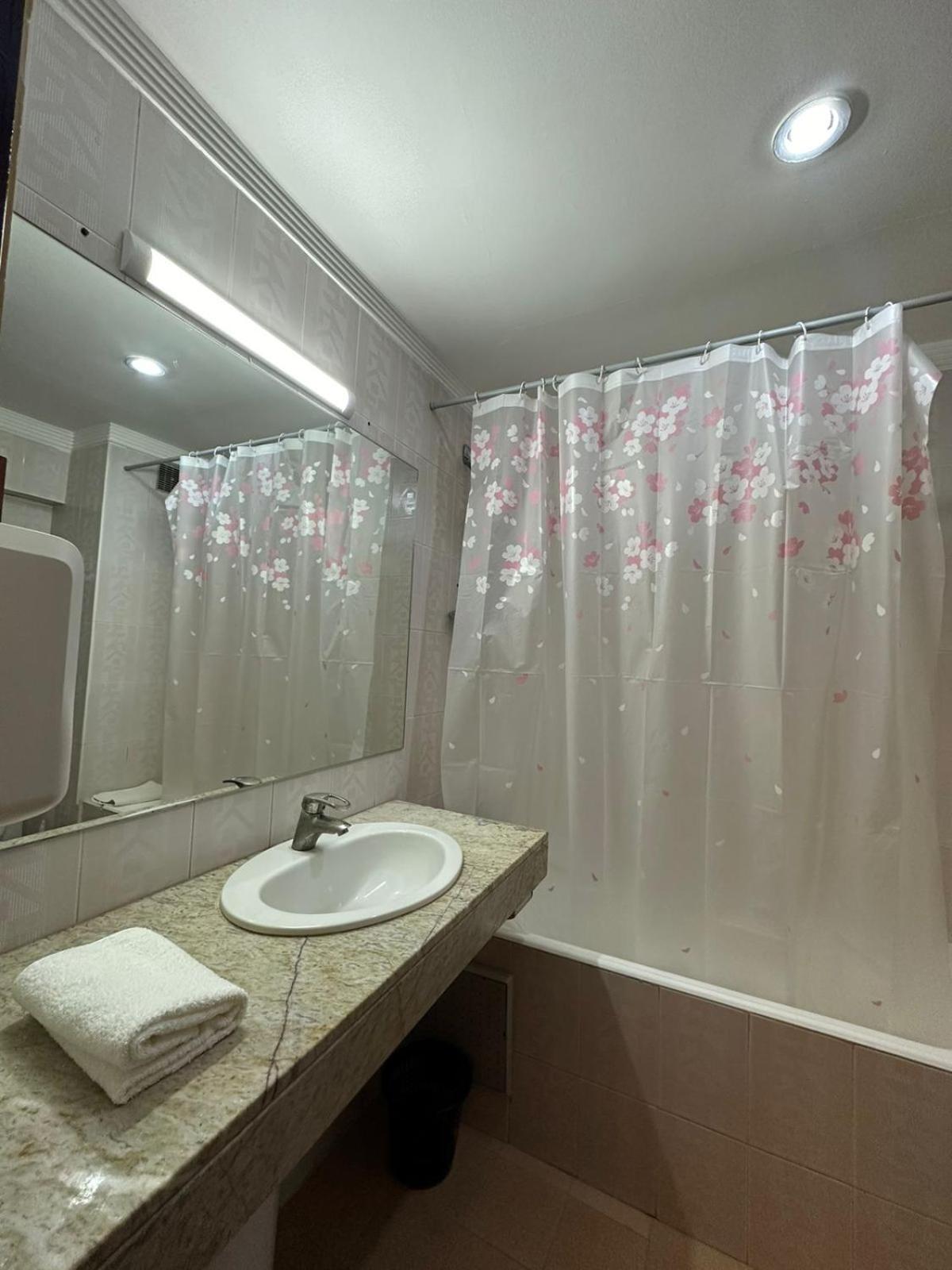 Hotel Amrouss Touristic Darmaroc à Azrou Extérieur photo